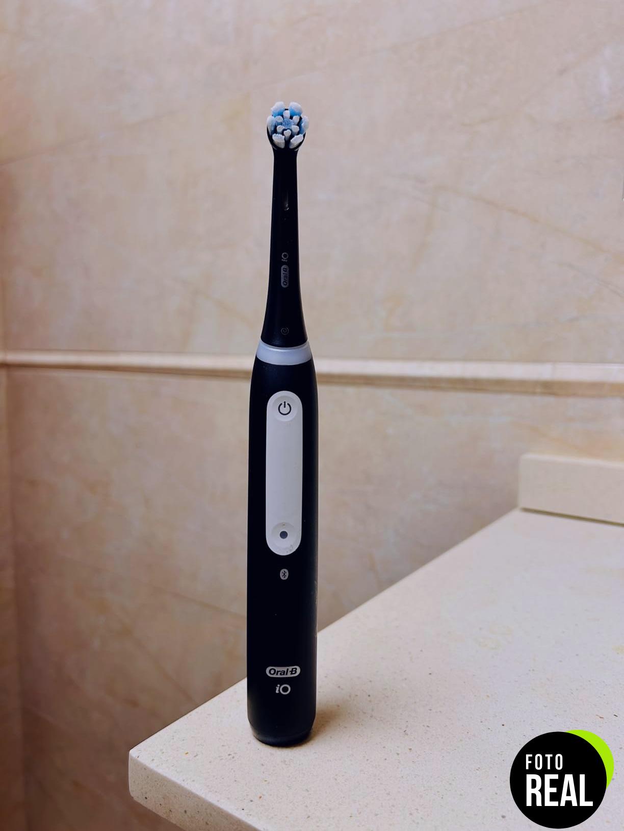 cepillo-electrico-oralb-io-4n-blanco-foto-1