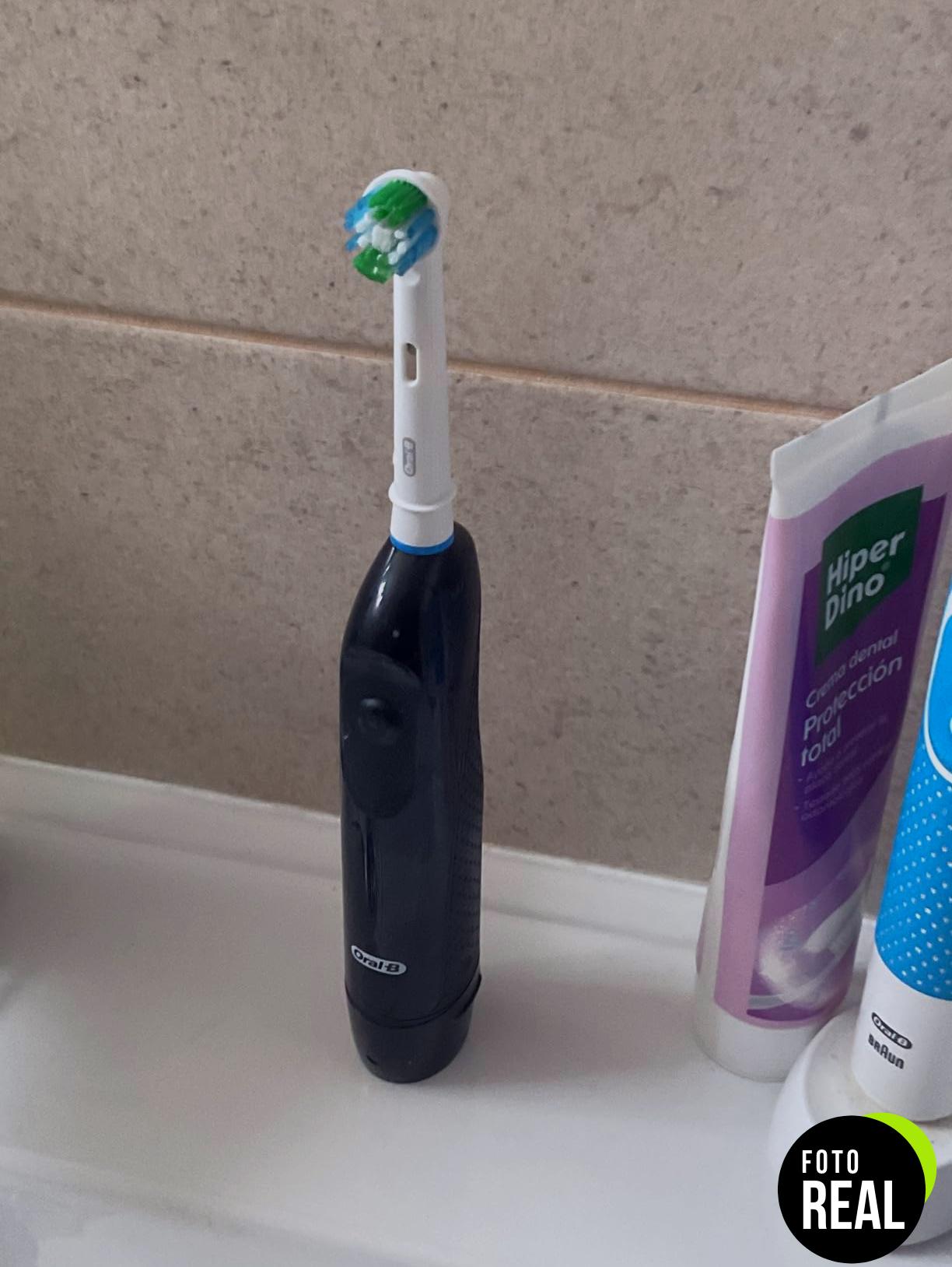 cepillo-oral-b-pro-clean-negro-precision-foto-1