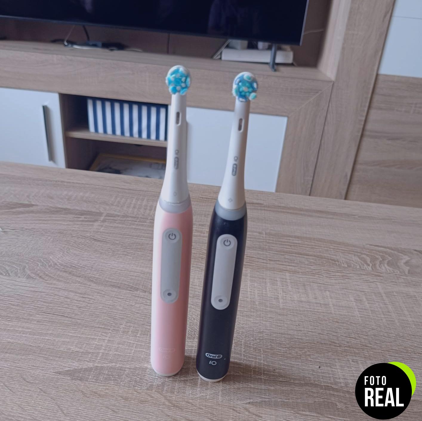 oralb-io-cepillos-electricos-pack-2-negro-rosa-foto-1